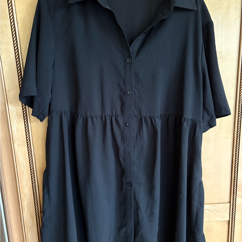 Elegant Black Midi Dress